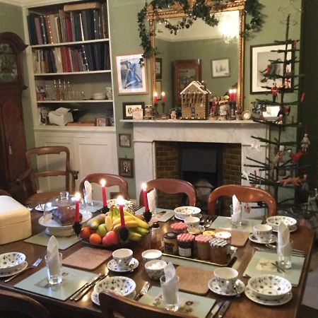 The Waltons Bed and Breakfast Dorking Eksteriør billede
